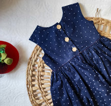 Load image into Gallery viewer, Apple pocket dress