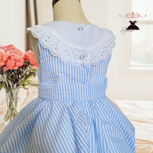 Load image into Gallery viewer, Vintage spring dress
