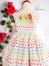 Load image into Gallery viewer, Heart pocket dress
